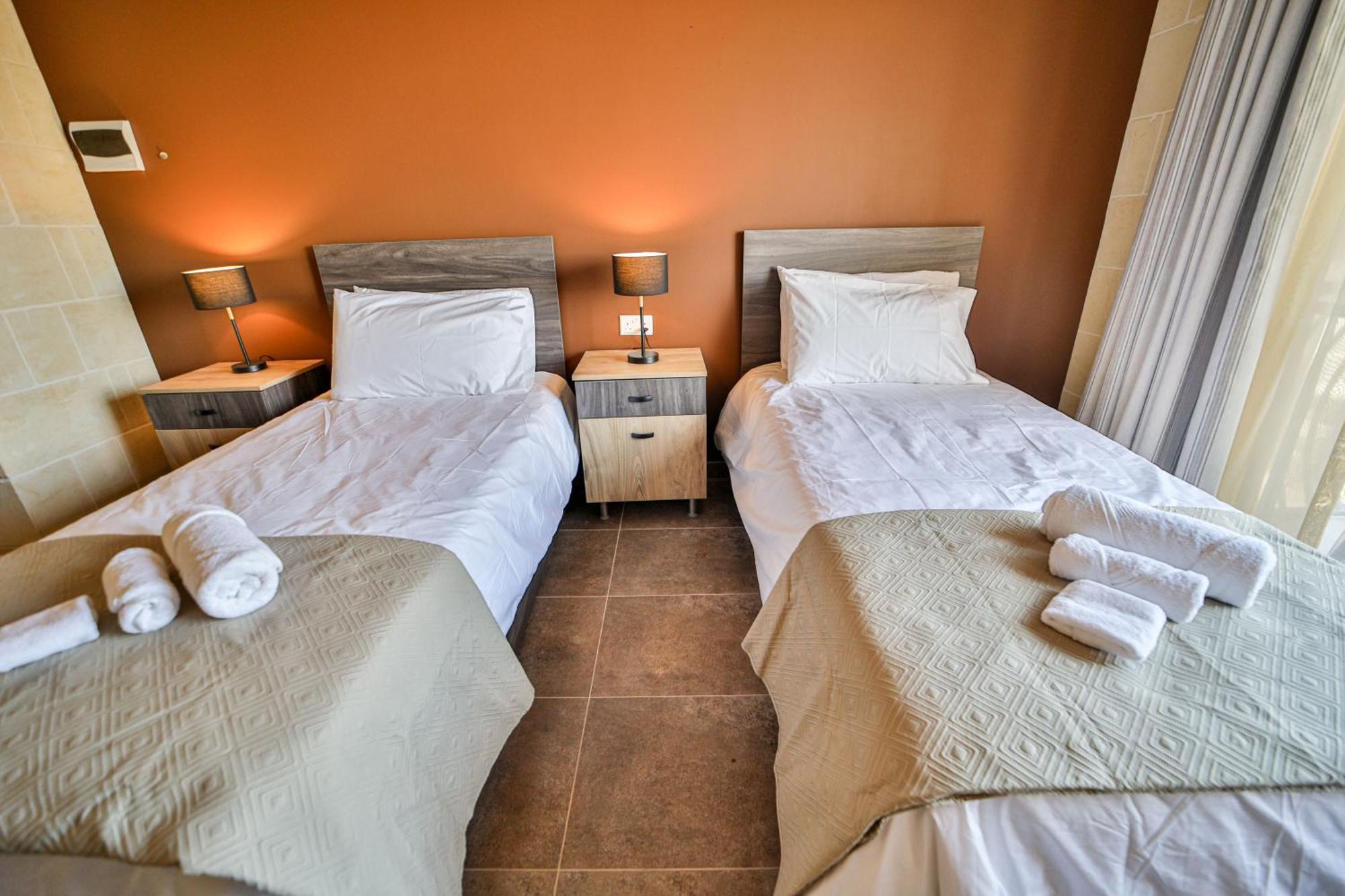 Għajnsielem 49 Sunrise Lodge מראה חיצוני תמונה