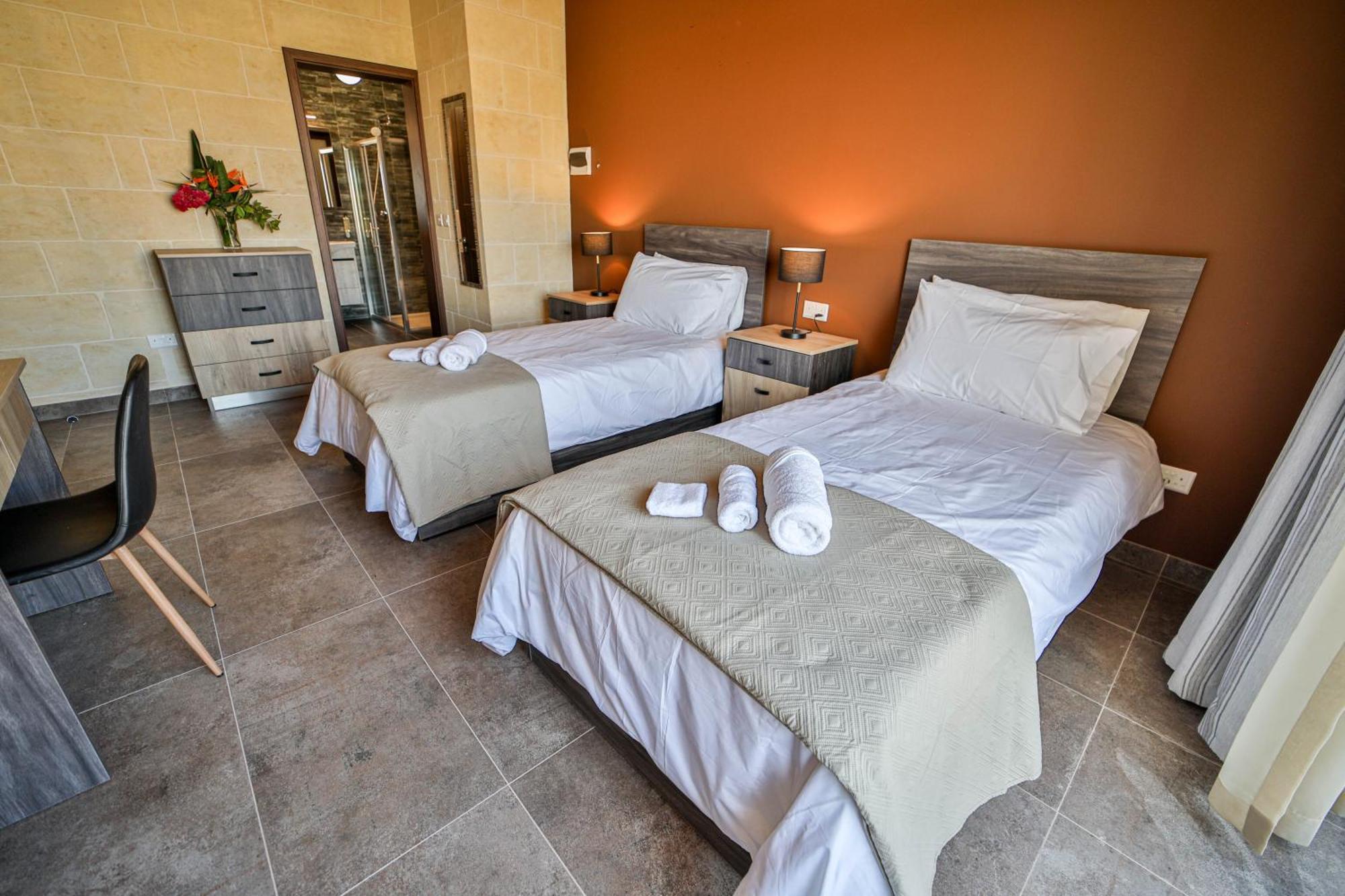 Għajnsielem 49 Sunrise Lodge מראה חיצוני תמונה